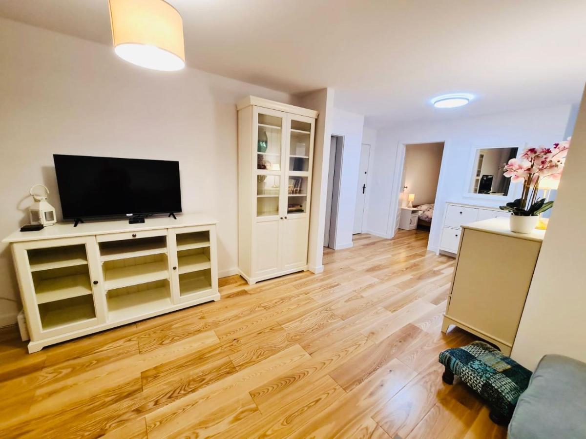Mountain View 2-Double Bedroom Apartment Jelenia Góra Kültér fotó